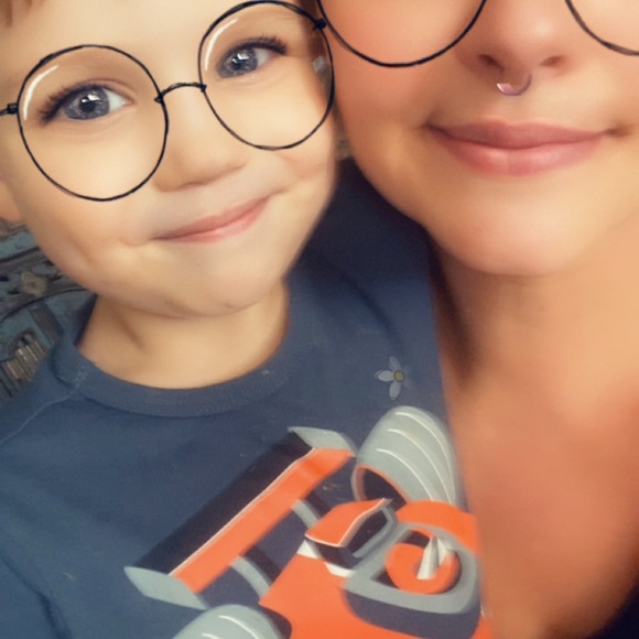 Meet your Posher, Samantha - Picture 7 of 8